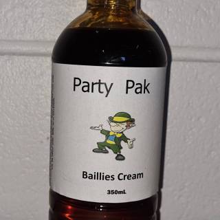 Baillies Cream - Party Pak
